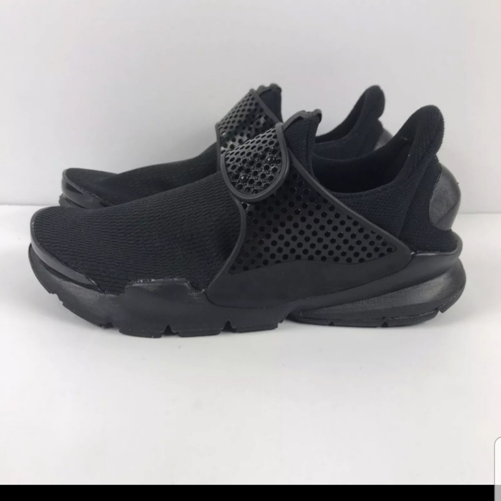 Nike sock dart triple black size 6.5
